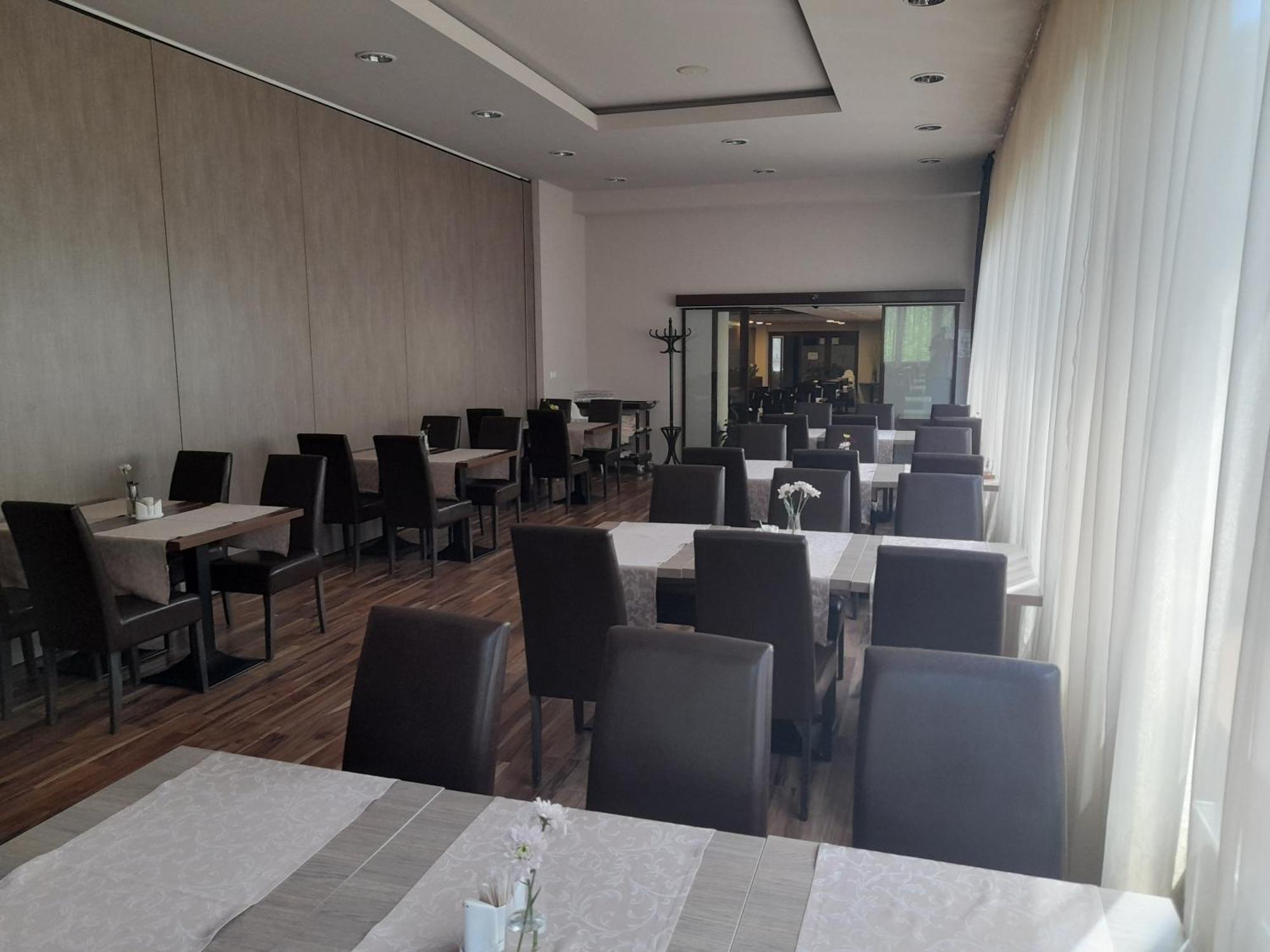 ווינה Hotel Termal מראה חיצוני תמונה